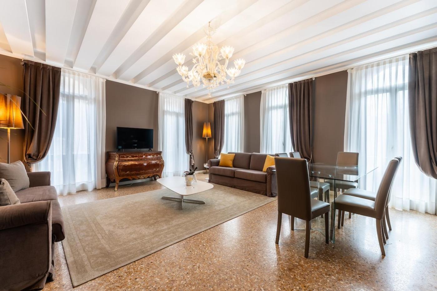 San Teodoro Palace - Luxury Appartement *